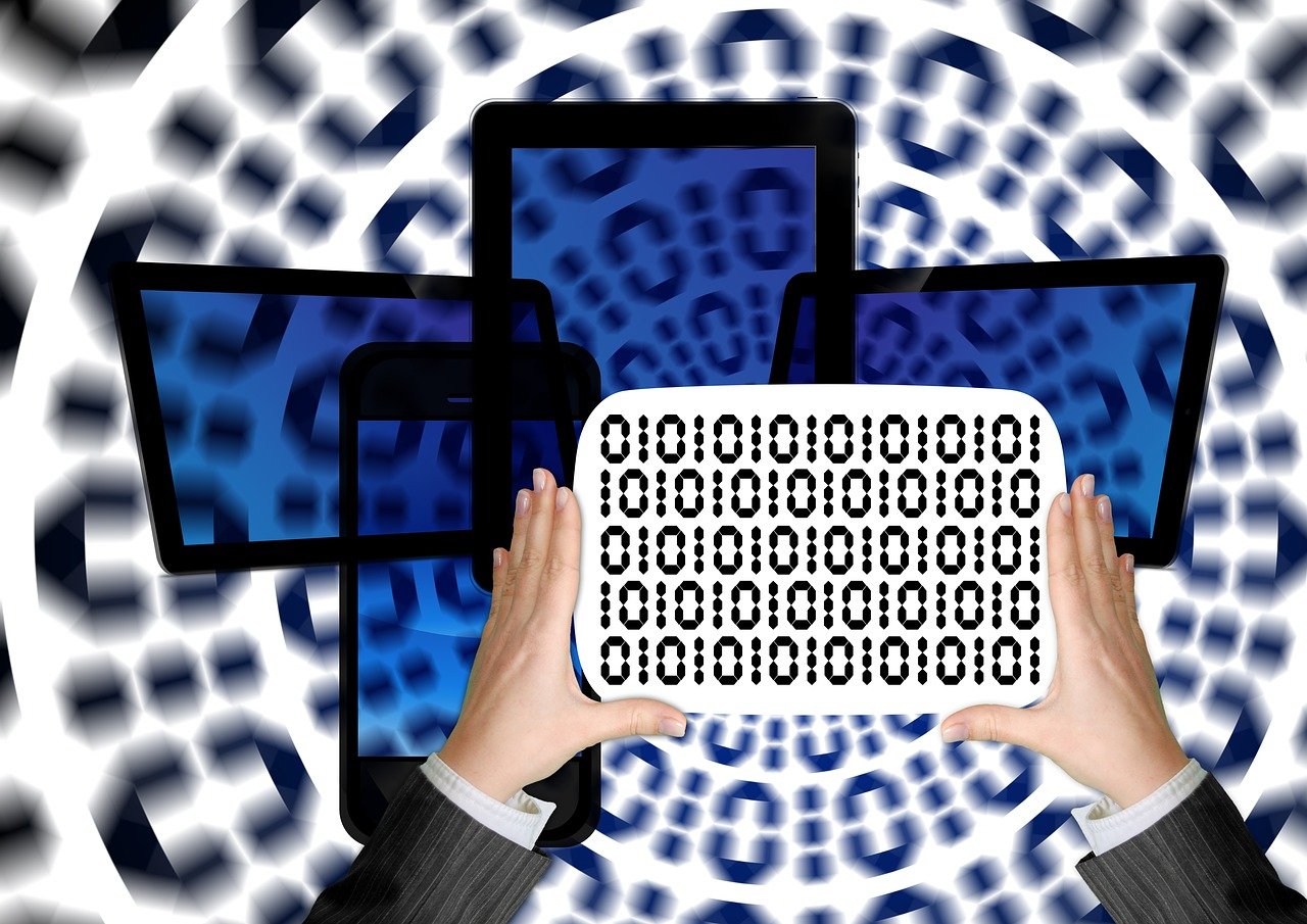 Comment les ordinateurs communiquent avec le monde réel (les périphériques) ?